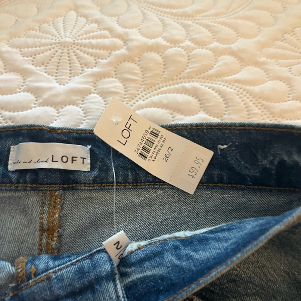 LOFT Blue Jean Shorts Classic Cut-Off Style - Picture 4 of 6